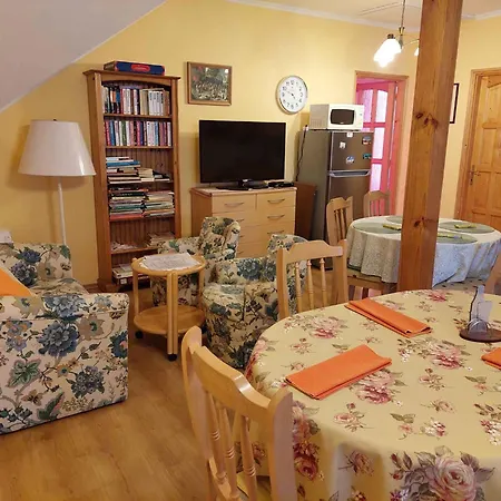 Apartman With A - C In 55117 Balatonlelle